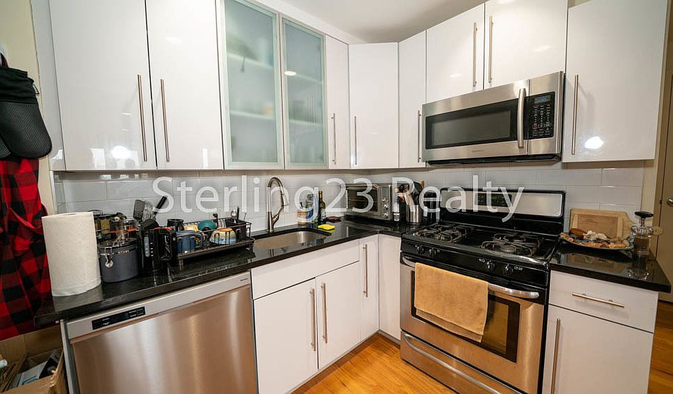 1st image of 2315 Astoria Blvd APT 2A