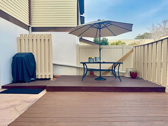 4th image of 1012 Possum Trot Rd. #F42