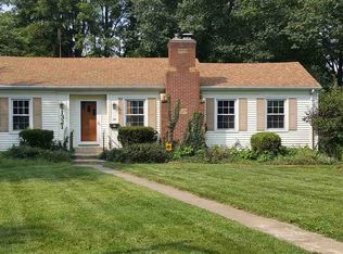 1321 Somerset Ln, Fort Wayne, IN 46805