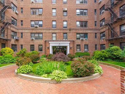 67-71 Yellowstone Blvd #7NN, Forest Hills, NY, 11375