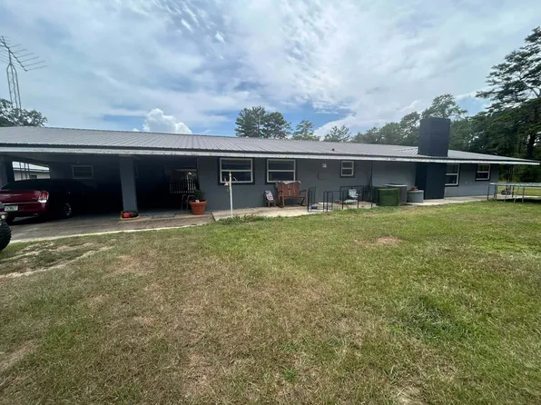 245 S Tram Rd, Ponce De Leon, FL 32455