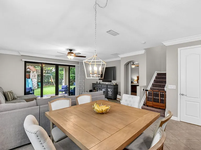 9062 Gulf Cove Dr — Photo 26