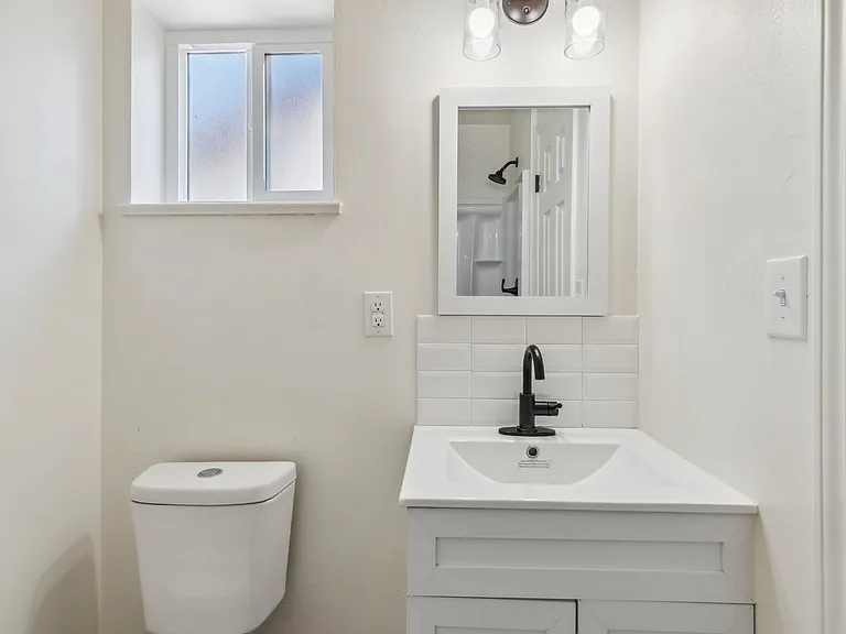 4014 E Buckingham Way — Photo 15