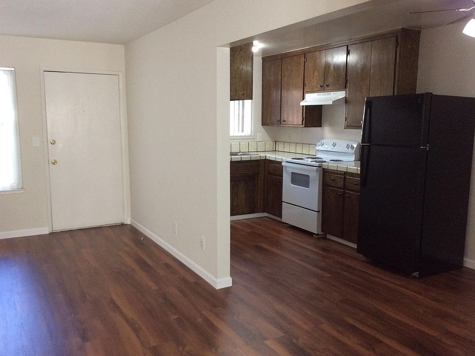1st image of 523 Kiely Blvd #2
