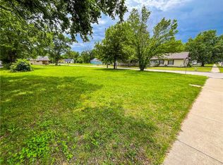 921 W Main St, Independence, KS 67301