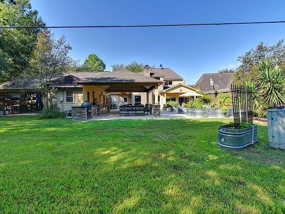 4th image of 20026 Pinehurst Bend Dr
