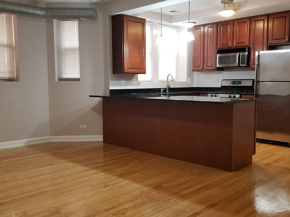 1st image of 1651 W Pratt Blvd APT Ga