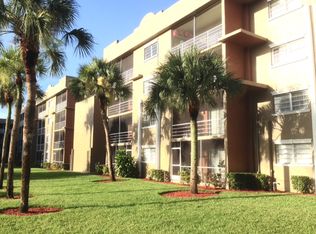 22563 SW 66th Ave APT 305, Boca Raton, FL 33428