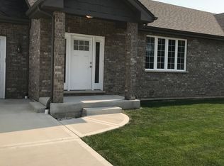 7734 W 66th Pl, Summit Argo, IL 60501