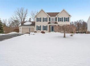 2 Coyote Run, Spencerport, NY 14559