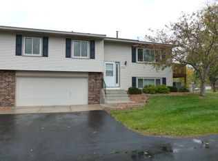 9908 107th Ave N, Maple Grove, MN 55369