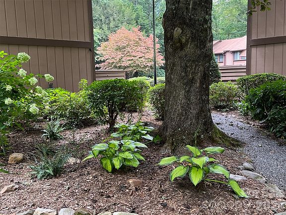 5th image of 37 George Cir