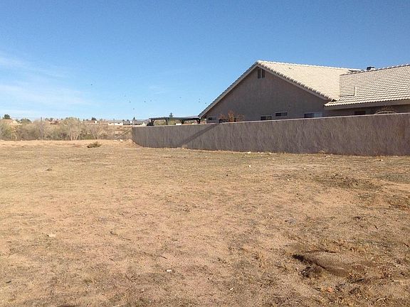 5th image of 13335 Riverview Dr