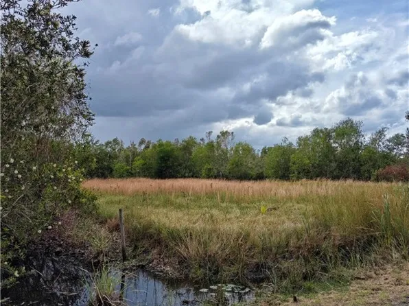 5665 Royal Okley Ln, Bokeelia, FL 33922