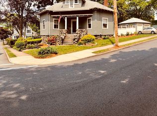 26 Francis Ave, Wakefield, MA 01880