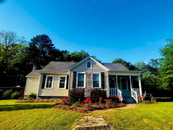 1146 Woodlawn St, Tupelo, MS 38804