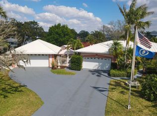 338 Shore Dr, Ellenton, FL 34222
