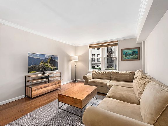 2nd image of 229 E 28th St APT 1M