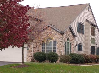 91 Stone Ridge Cir, South Abington Township, PA 18411