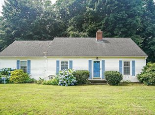 15 Holyoke Rd, Westfield, MA 01085