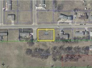 2715 W Angel St, Wichita, KS 67217