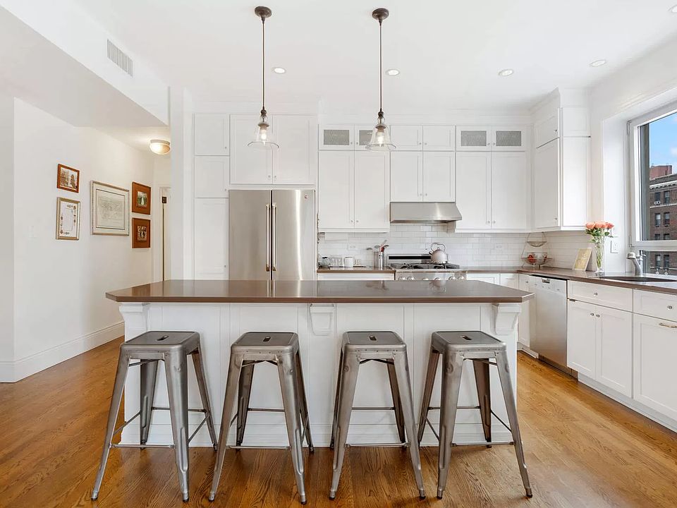 1st image of 251 W 95th St APT 4S