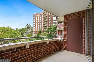 5800 Nicholson Ln #1 — Photo 20