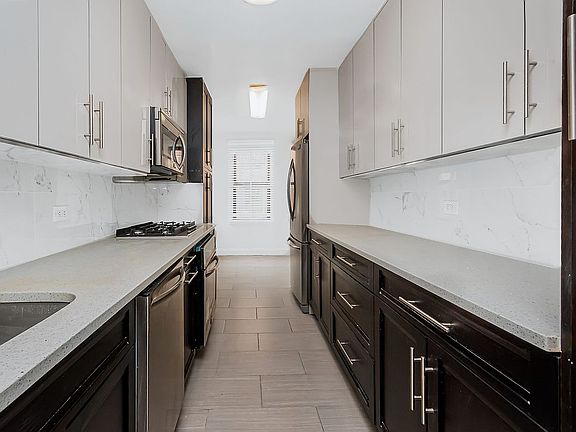 3rd image of 445 W 240th St APT 7G