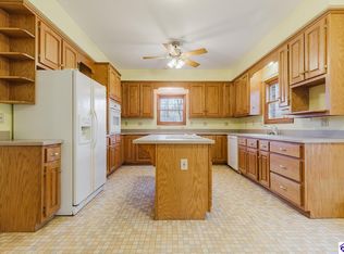 4691 Saint John Rd, Elizabethtown, KY 42701