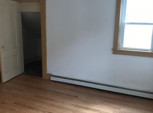 6 Everett St, Dover, NH 03820