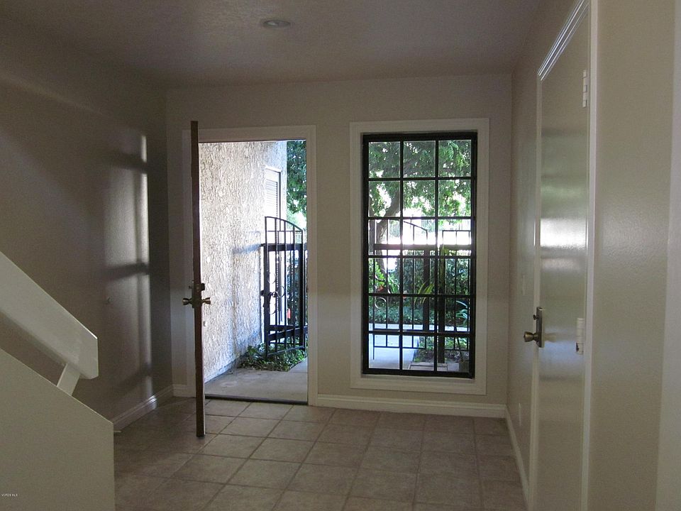 1st image of 465 Cherry Hills Ct