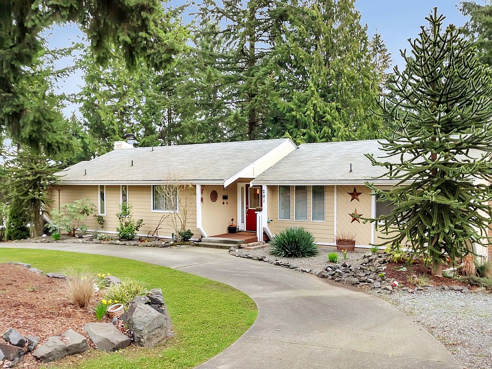 1st image of 201 62nd Ave NE