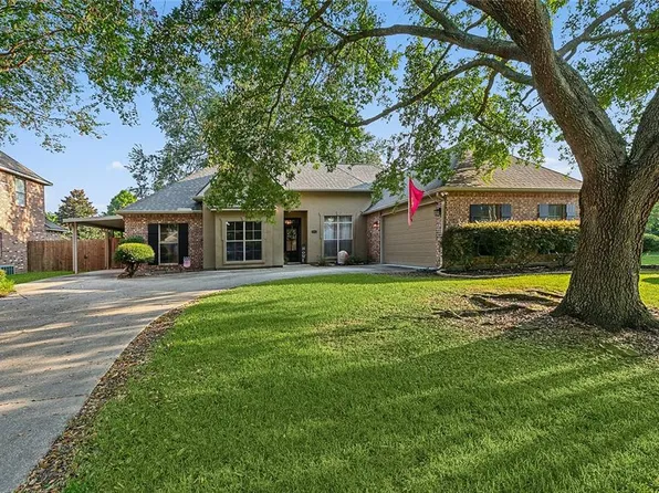 37092 Cobblestone Ave, Geismar, LA 70734