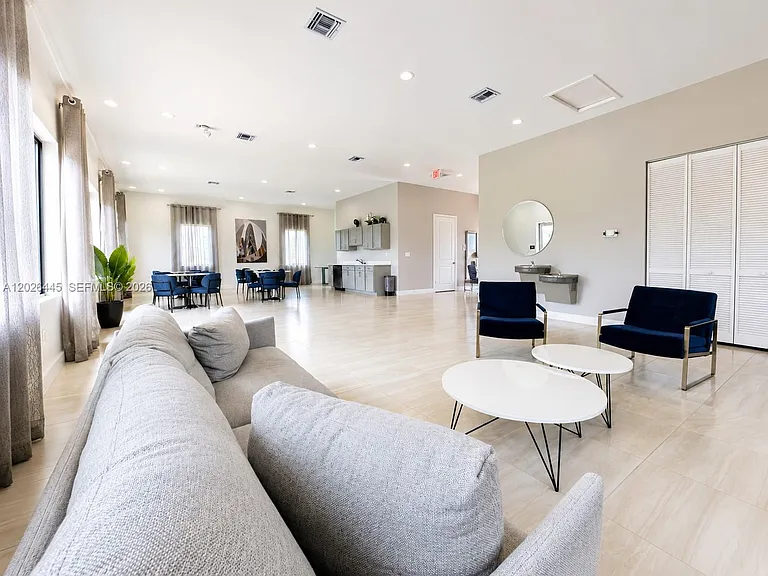 1202 NW 208th Ter #1202 — Photo 25