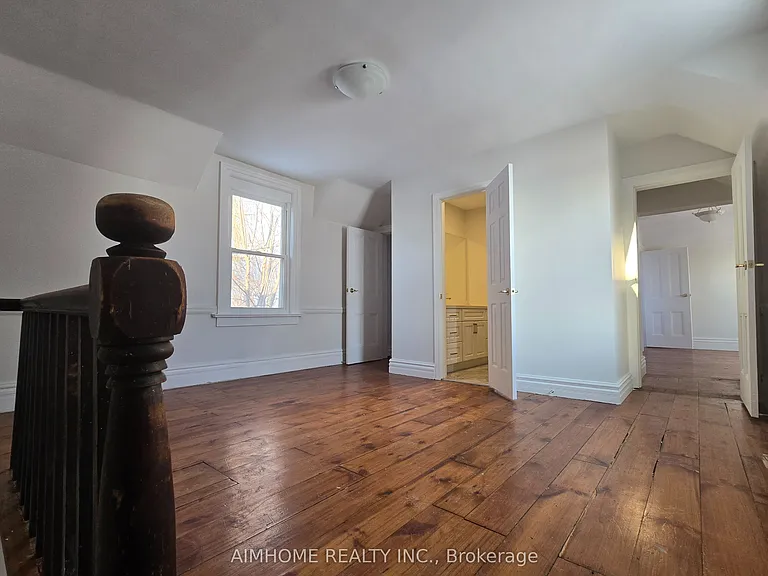22156 Leslie St — Photo 9