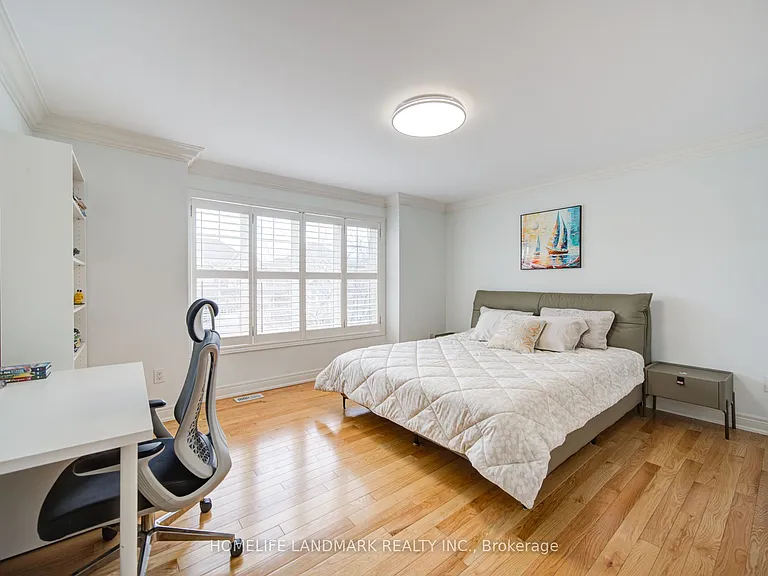 2323 Awenda Dr — Photo 32