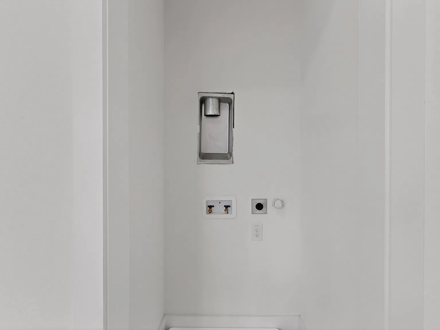 1 bed, 750 sqft, $1,950 — Photo 1