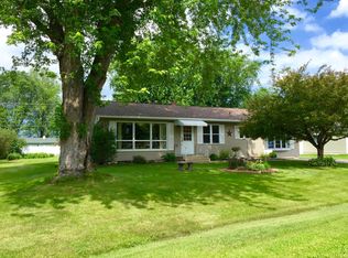 N6113 Prairie Dr, Onalaska, WI 54650