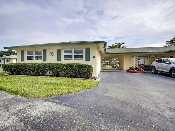 227 Cardinal Lane, Delray Beach, FL 33445