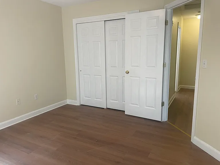 20 Harriet Thayer Ave #18 — Photo 6