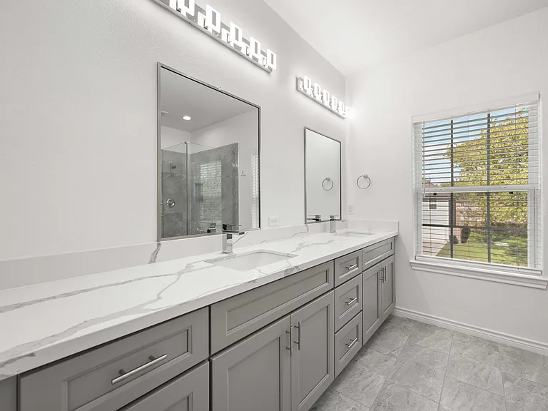 4406 Sterling St — Photo 10