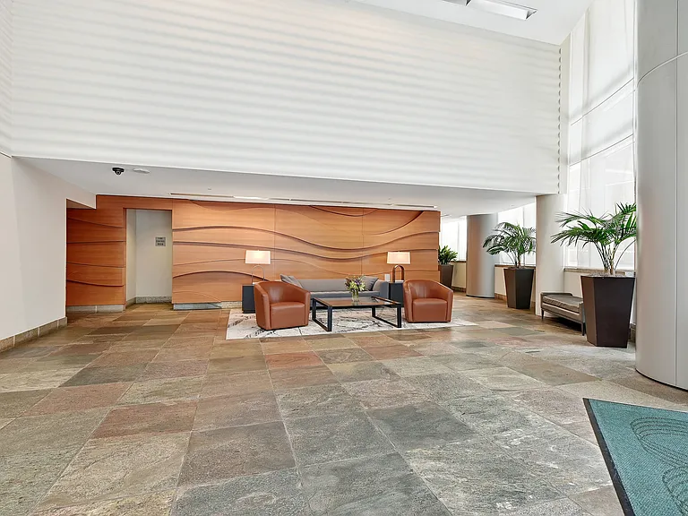 301 Main St #11B — Photo 31