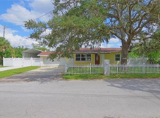 14302 Pine St, Hudson, FL 34667