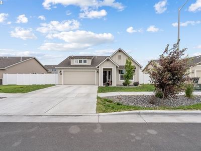 548 W Theater Ln, Hermiston, OR, 97838