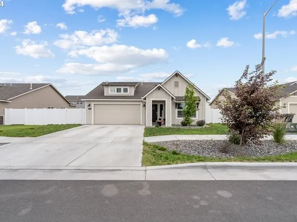 548 W Theater Ln, Hermiston, OR 97838