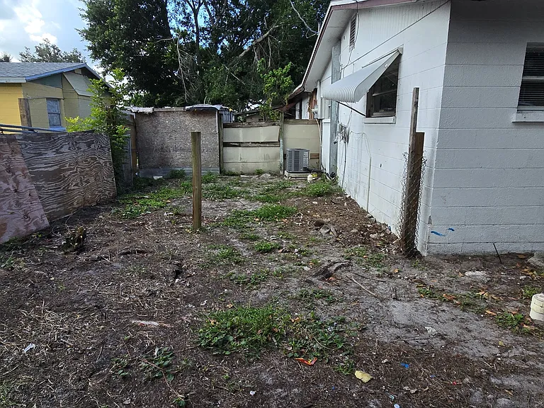 707 60th Avenue Dr W — Photo 3