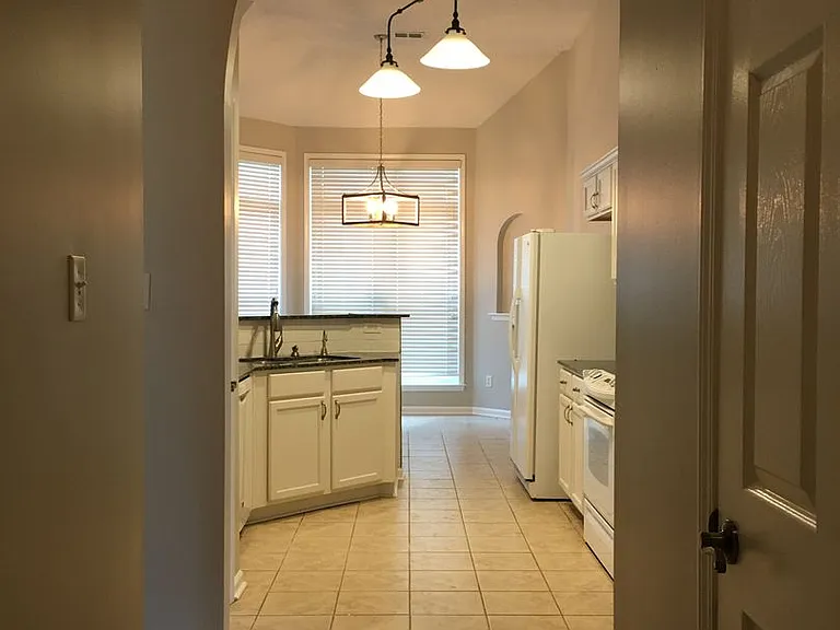 12321 Afton Pl — Photo 11