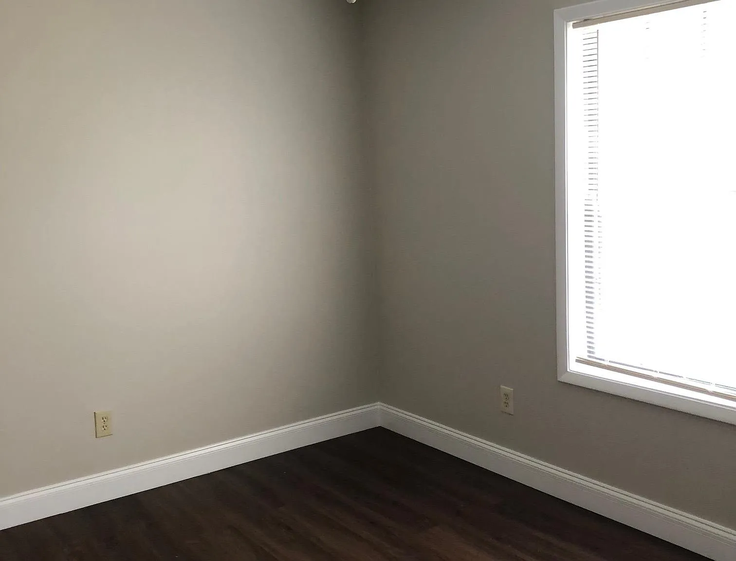 110 Caboose Ct — Photo 2