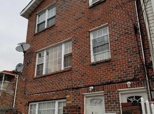 11647 193rd St, Saint Albans, NY 11412