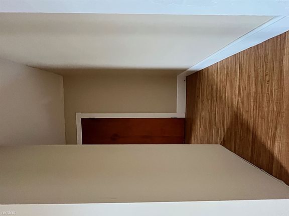 Hallway (13)
